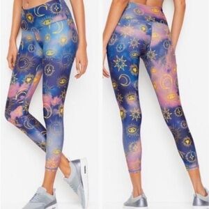 Victoria Sport 7/8th (above ankle) Leggings
Color: celestial/ mystical print
